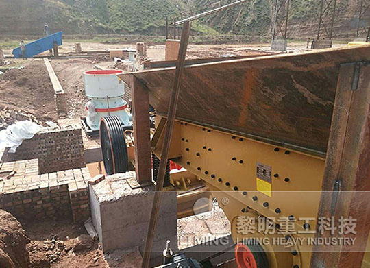 山西呂梁鋁礦石破碎生產線